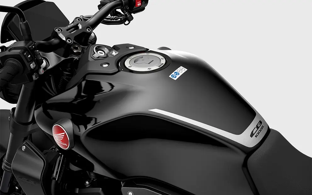 CB 1000R — detalhe