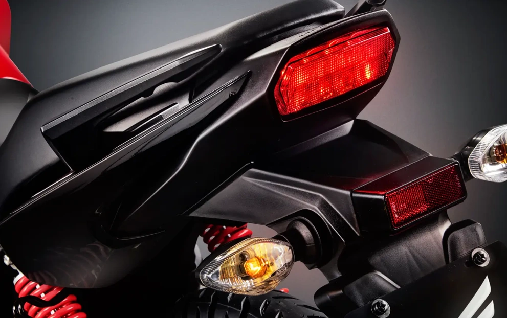 CG 50 anos — detalhe