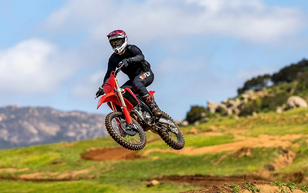 Linha CRF 250 — detalhe