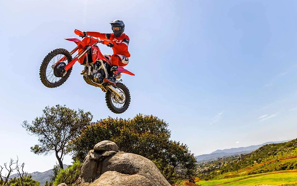 Linha CRF 250 — detalhe