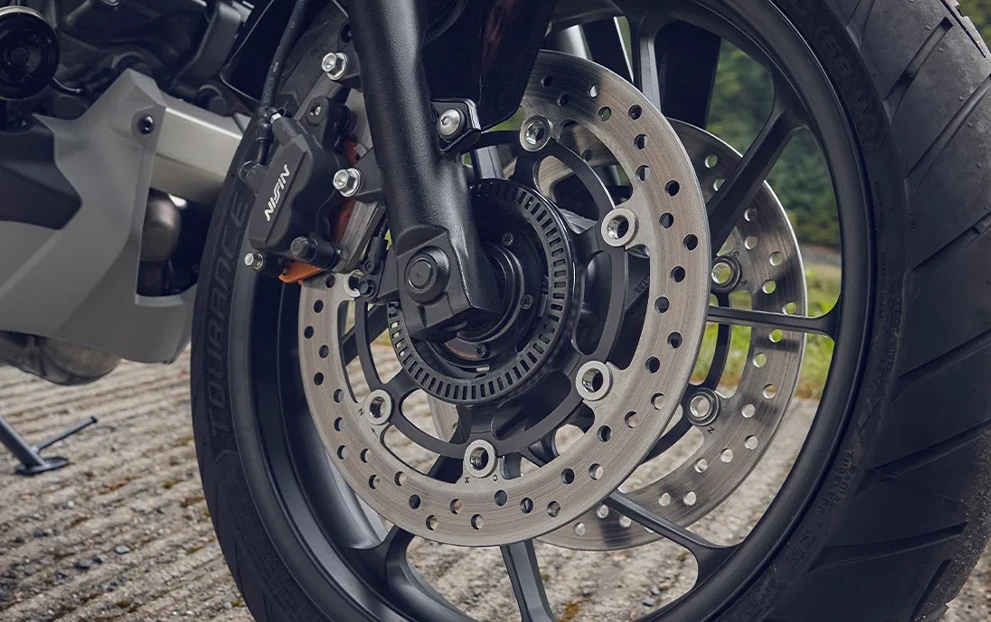 NC 750X — detalhe