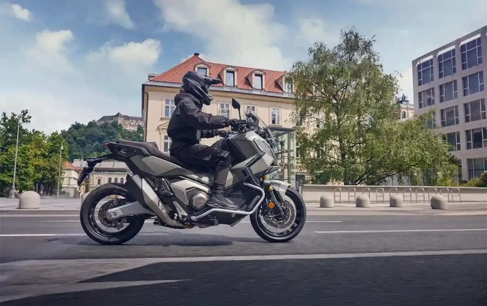 X-ADV — detalhe