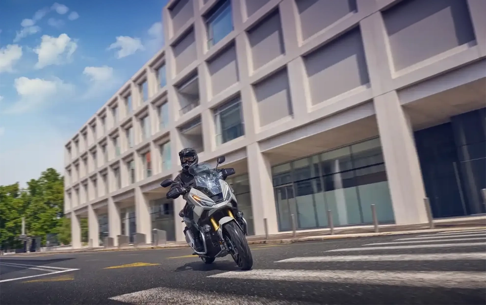 X-ADV — detalhe